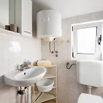 Stunning In Apartment *