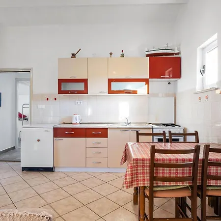 1 Bedroom In Daire