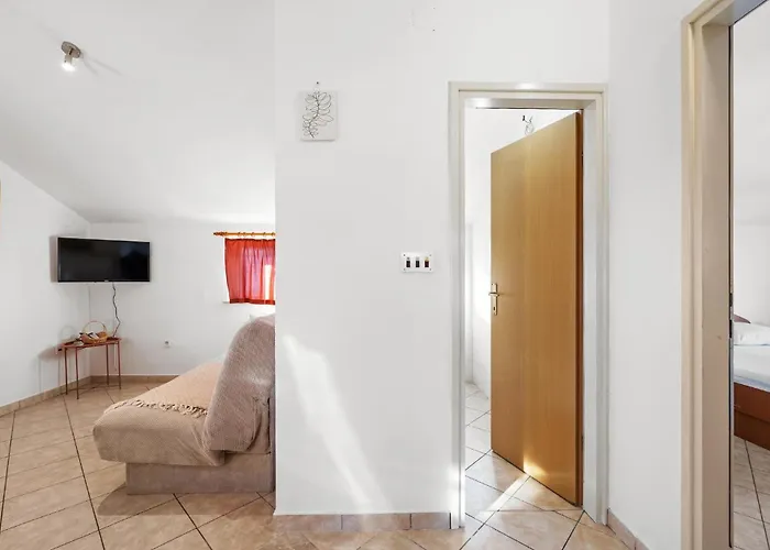 Apartment Gorgeous In *